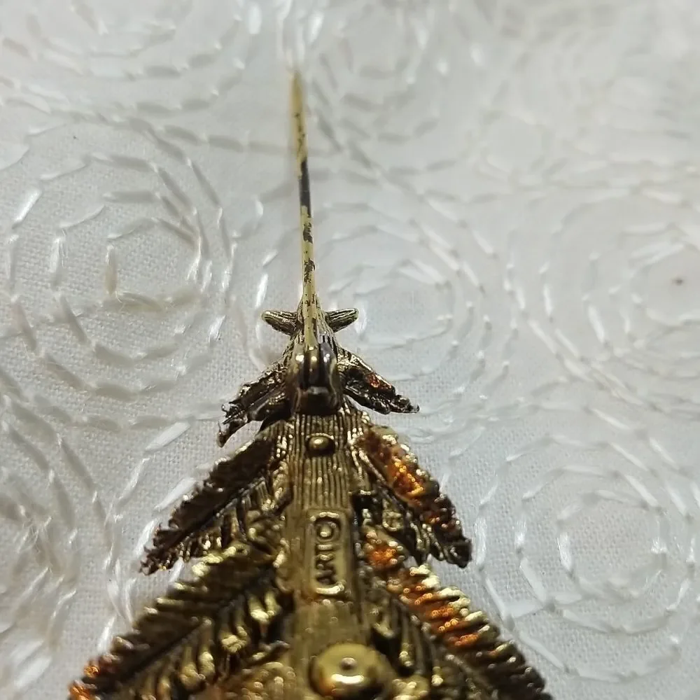 ART Brooch Pin Frosted Christmas Tree Rhinestones Vintage Brooch Pin